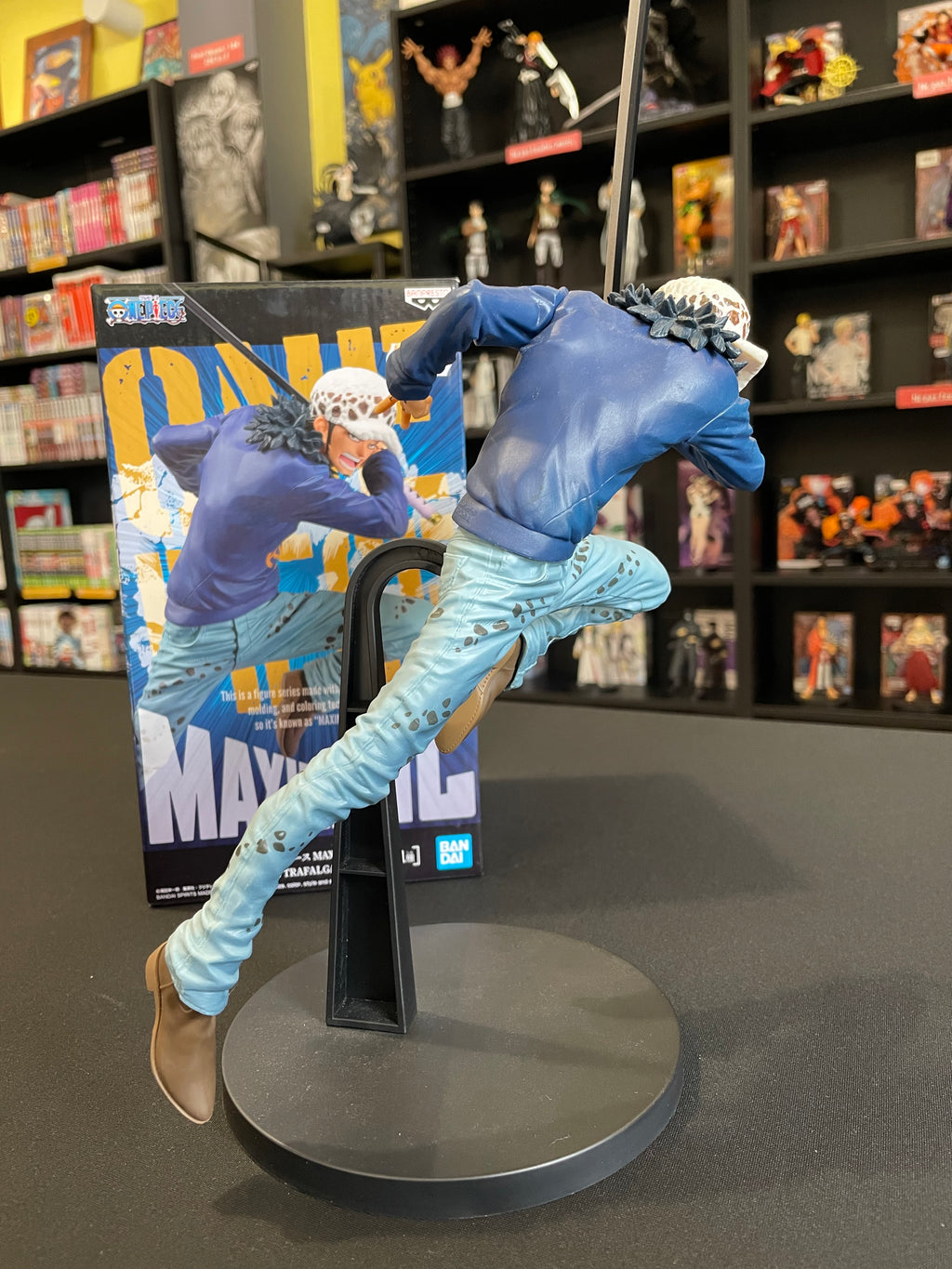 Figurine Trafalgar D. Water Law – The Grandline Series / Bandai Namco